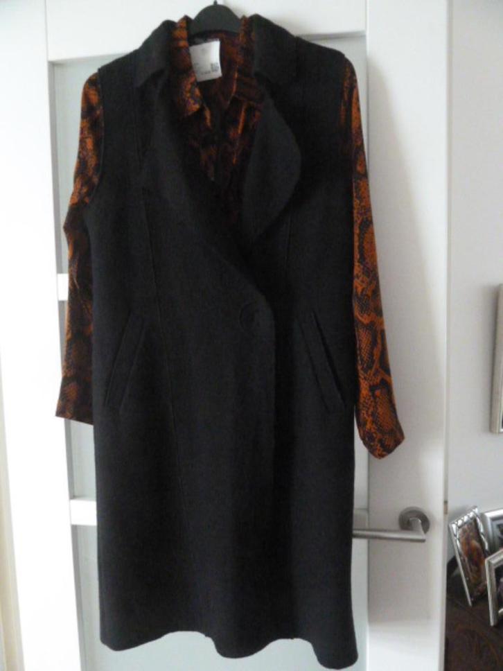 zwart lang gilet maat 38-40, Kleding | Dames, Truien en Vesten, Nieuw, Maat 38/40 (M), Zwart, Ophalen of Verzenden