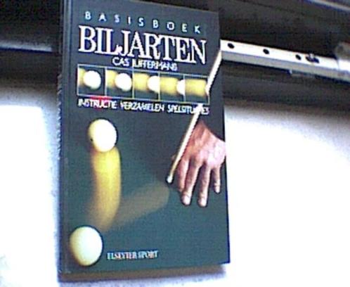 Basisboek biljarten. Spelsituaties uit 1986., Boeken, Sportboeken, Zo goed als nieuw, Overige sporten, Ophalen of Verzenden