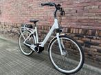 Giant elektrische dames fiets (5387km), Zo goed als nieuw, 50 km per accu of meer, 55 tot 59 cm, Giant