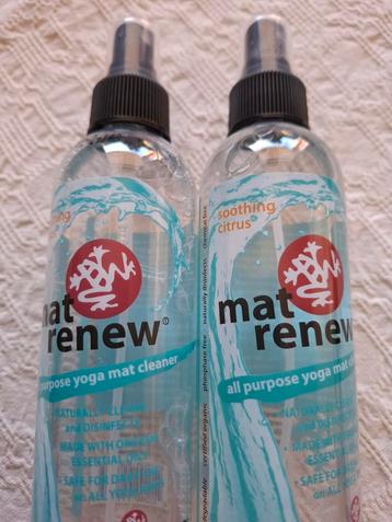 Yogamat cleaner. Van Manduka. 1.5 flesje. beschikbaar voor biedingen