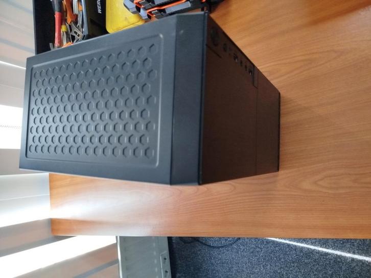 Leuke allround i5 desktop, Computers en Software, Desktop Pc's, Zo goed als nieuw, 3 tot 4 Ghz, SSD, 8 GB, Met videokaart, Ophalen of Verzenden