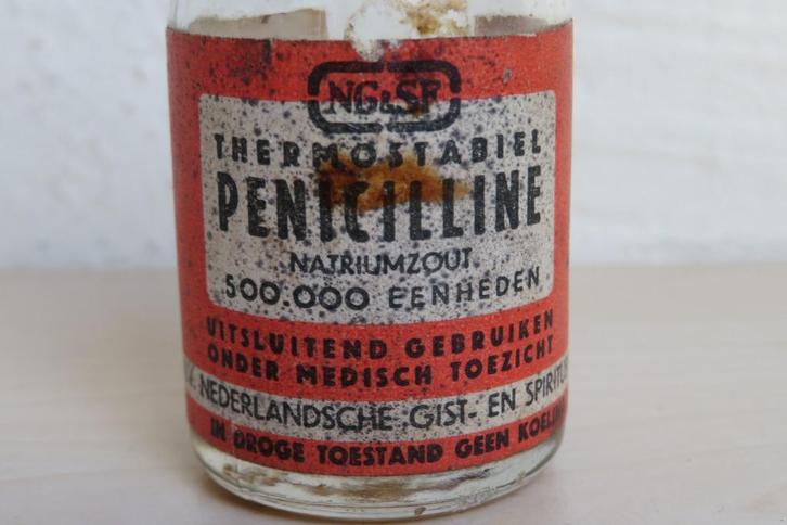 Penicilline potje, 1954. Gist- en Spiritusfabriek Delft, Verzamelen, Merken en Reclamevoorwerpen, Gebruikt, Verpakking, Ophalen of Verzenden
