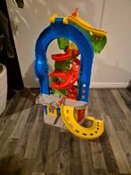 fisherprice garage my little people, Kinderen en Baby's, Speelgoed | Racebanen, Ophalen, Zo goed als nieuw, Handmatig, Hot Wheels