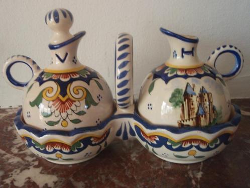 B62 Faiance Desvres Olie & azijn stel Faitmain Carcassomme, Antiek en Kunst, Antiek | Keramiek en Aardewerk, Ophalen of Verzenden