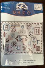 Borduur pakket  🧵🪡.  van DMC: ‘Labels abc’, Ophalen of Verzenden, Nieuw, Borduurpakket