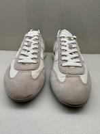 Hogan Sneakers mt. 40, Ophalen of Verzenden, Zo goed als nieuw, Beige, Sneakers of Gympen