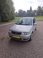 Volkswagen Polo 1.4 44KW 2001 Grijs, Auto's, Voorwielaandrijving, 450 kg, 4 cilinders, Origineel Nederlands