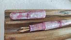 Fuliwen 017 Red White fountain pen <F> vulpen, Ophalen of Verzenden, Gebruikt, Vulpen, Overige merken