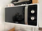 Samsung keramische magnetron 800W wit, Witgoed en Apparatuur, Magnetrons, Ophalen of Verzenden, Zo goed als nieuw, Vrijstaand