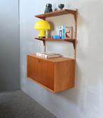 Poul Cadovius Royal System Wandsysteem met Secretaire, Ophalen, Gebruikt, Met klep(pen), 150 tot 200 cm