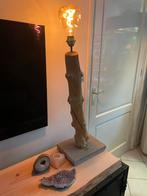 Boomstam Vloerlamp. Erg mooi, Ophalen of Verzenden, Gebruikt, Hout, Minder dan 100 cm