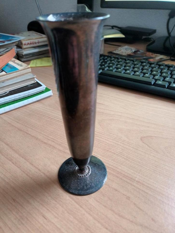 Vintage Keltum Verzilverd Vaasje met Kroontje, Antiek en Kunst, Antiek | Vazen, Ophalen of Verzenden