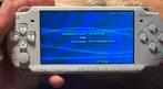 PSP portable 2000 serie, Spelcomputers en Games, Ophalen of Verzenden, Zo goed als nieuw, Zwart