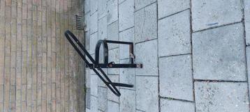 Motor steun voor in aanhanger voor crossmotor of  beschikbaar voor biedingen