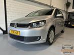 Volkswagen Touran 1.4 TSI Comfortline 7p.*Airco*trekhaak*Ele, Auto's, Voorwielaandrijving, Euro 5, Zwart, 4 cilinders