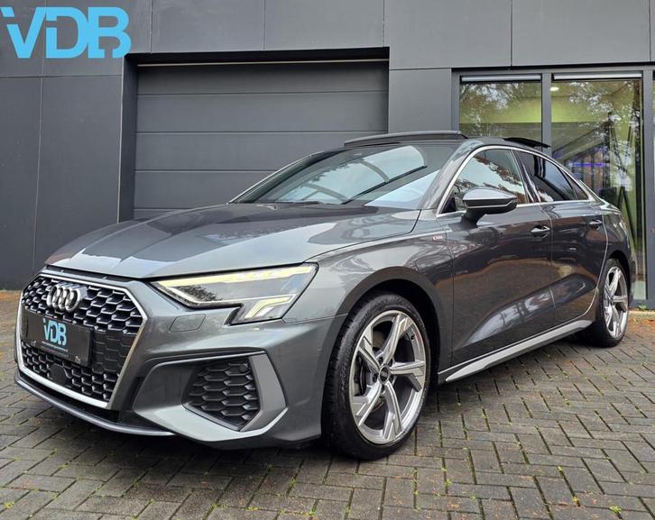 Audi A3 Limousine 35 TFSI S-Line ORIGINEEL NL NAP PANO NAVI, Auto's, Audi, Bedrijf, Te koop, A3, ABS, Airbags, Airconditioning