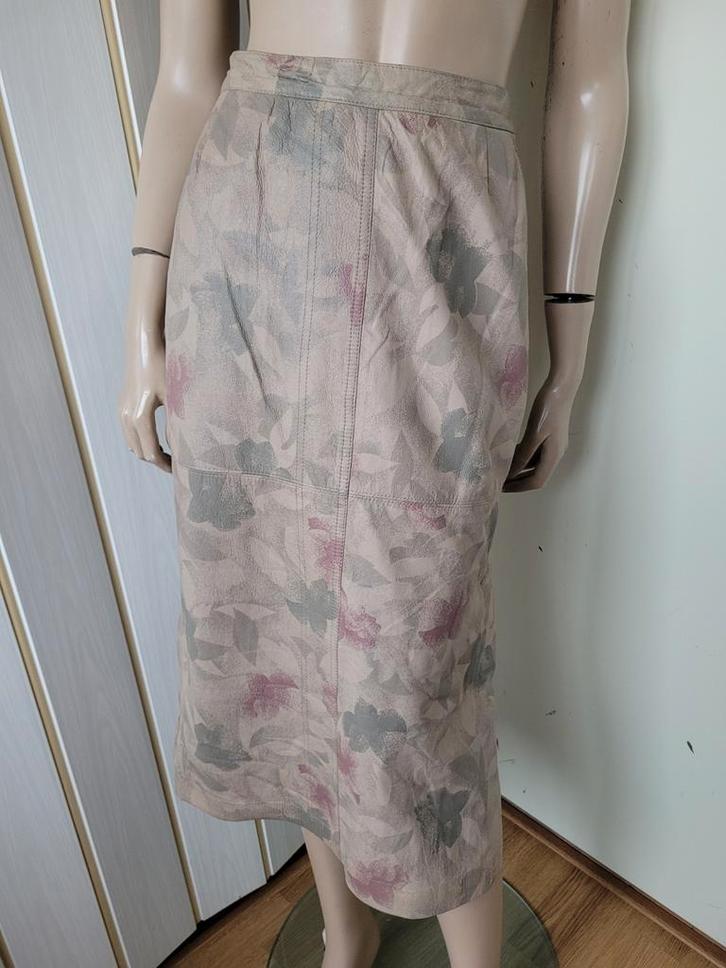 Kemper leren midi koker rok maat 36/S, Kleding | Dames, Rokken, Zo goed als nieuw, Maat 36 (S), Beige, Knielengte, Ophalen of Verzenden