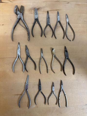 Lot tangetjes voor de klokkenmaker beschikbaar voor biedingen