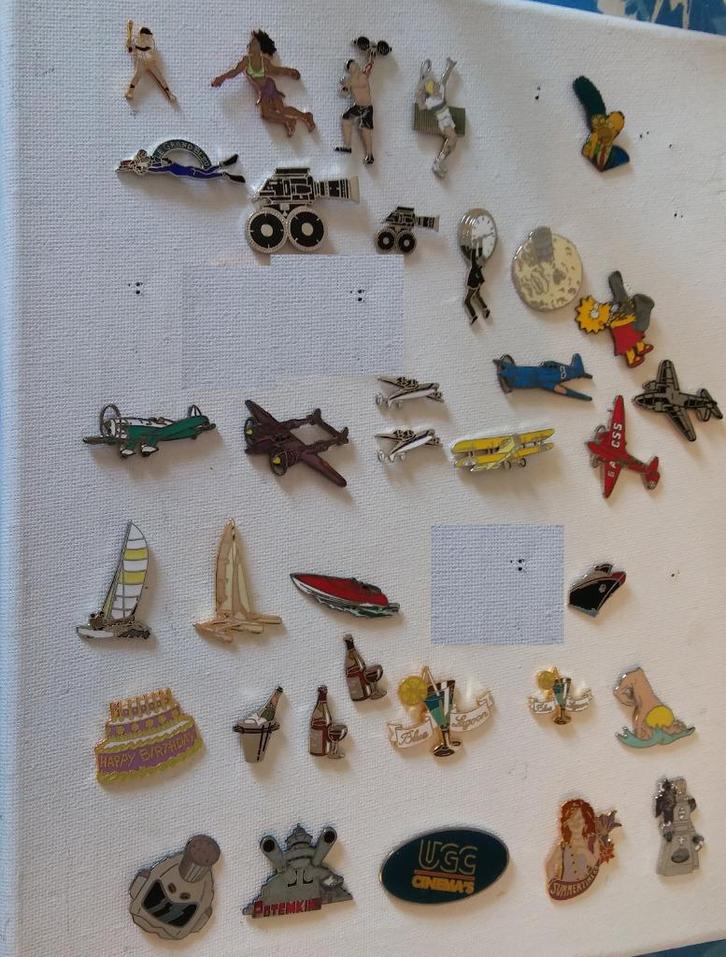 Vliegtuig transport sport boot vakantie pins pin divers, Verzamelen, Speldjes, Pins en Buttons, Zo goed als nieuw, Ophalen of Verzenden