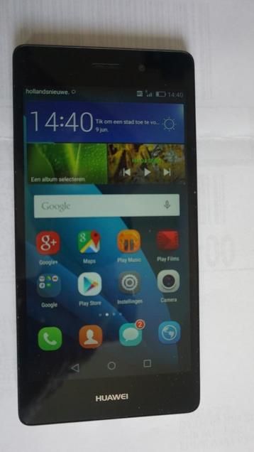 HUAWEI P8 beschikbaar voor biedingen