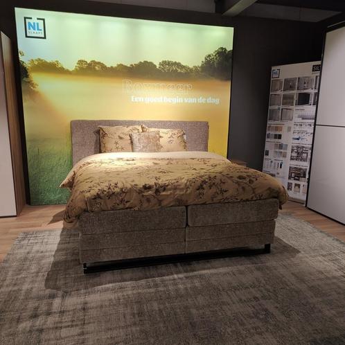 Elektrische boxspring - 180 x 210 cm - showmodel, Huis en Inrichting, Slaapkamer | Boxsprings, Nieuw, 180 cm, 210 cm, Tweepersoons