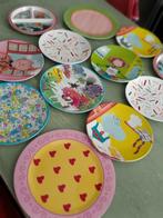 12 melamine borden, Overige materialen, Gebruikt, Ophalen of Verzenden, Bord(en)