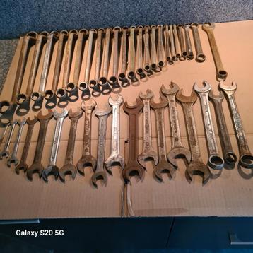 Grote Partij Steek- en Ringsleutels beschikbaar voor biedingen