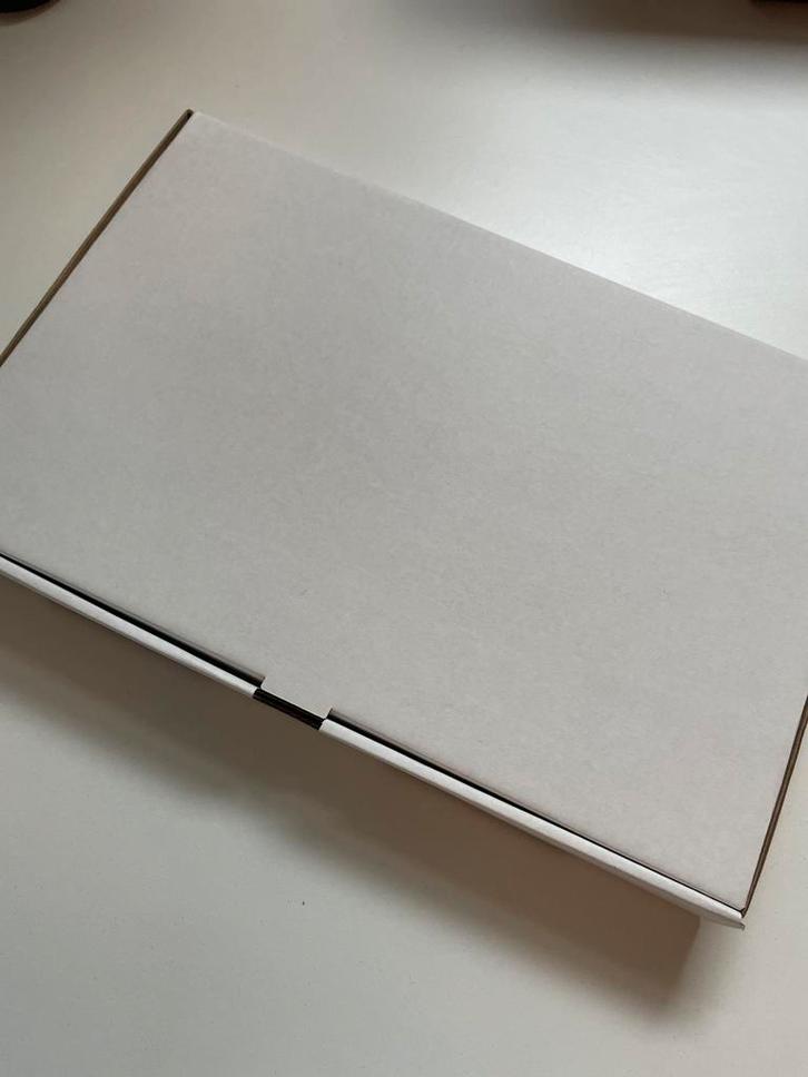 41 stuks verzenddozen. 26x17x3 cm / A5 (brievenbus) NIEUW!, Computers en Software, Muizen, Zo goed als nieuw, Ophalen of Verzenden