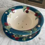 Fruittest Schaal Aardbeien Vic’s Hand Painted Vintage, Huis en Inrichting, Keuken | Servies, Ophalen of Verzenden, Overige stijlen