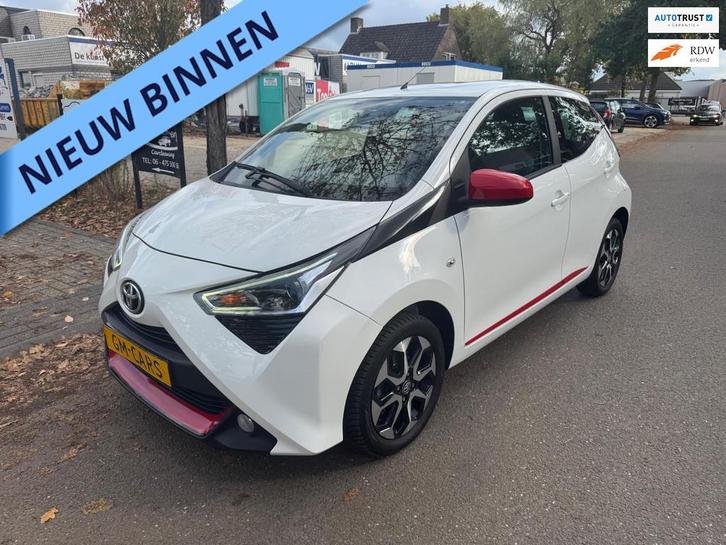 Toyota Aygo 1.0 VVT-i x-play Sport carplay-airco-camera, Auto's, Toyota, Te koop, Aygo, ABS, Achteruitrijcamera, Airbags, Airconditioning