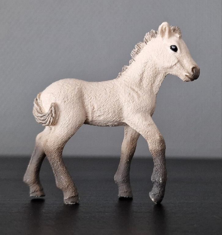 Schleich Horse Club Ijslander Veulen - 2011, Verzamelen, Dierenverzamelingen, Gebruikt, Beeldje of Figuurtje, Paard, Ophalen of Verzenden