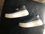 Lagerfeld sneakers, zwart, maat 36, Karl Lagerfeld, Zwart, Ophalen of Verzenden, Sneakers of Gympen