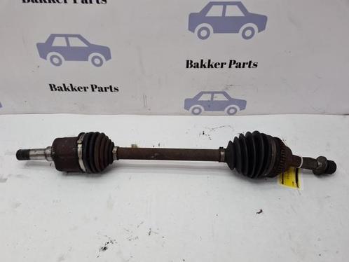 Aandrijfas links-voor van een Ford Transit, Auto-onderdelen, Remmen en Aandrijving, Ford, Gebruikt, 3 maanden garantie