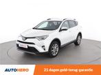 Toyota RAV4 2.5 Hybrid Lounge | VB62968 | (bj 2016), Automaat, Gebruikt, Met garantie (alle), 1650 kg