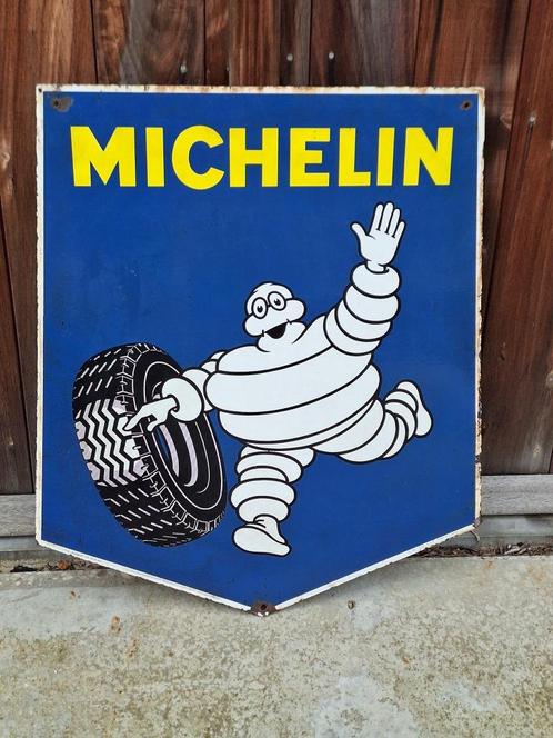 Stoer en groot dubbelzijdig emaille bord van Michelin😎, Verzamelen, Merken en Reclamevoorwerpen, Gebruikt, Reclamebord, Ophalen of Verzenden