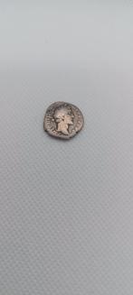 Authentieke Romeinse denarius van Hadrianus (117–138 n.Chr.), Ophalen of Verzenden, Vaticaanstad, Overige waardes, Zilver