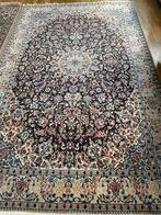 2 Naïn tapijten handgeknoopt wol met zijde 240x175, Huis en Inrichting, Stoffering | Tapijten en Kleden, Ophalen, Gebruikt, Overige kleuren