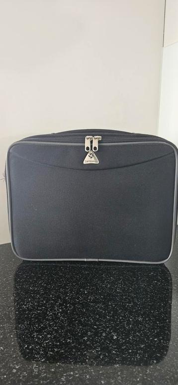 Samsonite Ipad/laptop tas, 33x25 cm beschikbaar voor biedingen