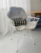 Witte Draadstoel van Staal - Modern Design, Huis en Inrichting, Stoelen, Ophalen, Gebruikt, Wit, Metaal