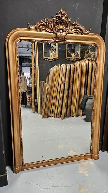 Oude antieke kuifspiegel €895,= beschikbaar voor biedingen
