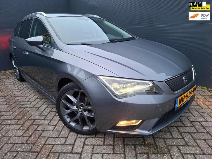 Seat Leon ST 1.0 EcoTSI Style Leder / Camera / Navi / Cruise, Auto's, Seat, Bedrijf, Te koop, Leon, ABS, Achteruitrijcamera, Airbags