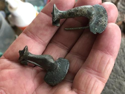 Bodemvondst Romeinse versierde Kap FIBULA'S romeins leuk., Antiek en Kunst, Curiosa en Brocante, Ophalen of Verzenden