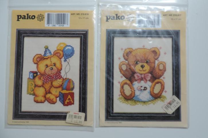 Twee borduurpatroontjes van beertjes in kleur, Hobby en Vrije tijd, Borduren en Borduurmachines, Nieuw, Patroon, Handborduren