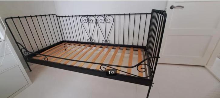 Ikea Bed 90*200, Huis en Inrichting, Slaapkamer | Bedden, Zo goed als nieuw, Eenpersoons, 90 cm, 200 cm, Metaal, Wit, Ophalen
