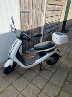 Zeer mooie Niu scooter met weinig kilometers, Overige merken, Elektrisch, Ophalen of Verzenden, Zo goed als nieuw
