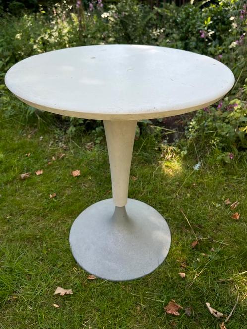 Kartell Dr Na by Philip Starck - tijdloos design gebruikt, Tuin en Terras, Tuintafels, Gebruikt, Rond, Kunststof, Ophalen