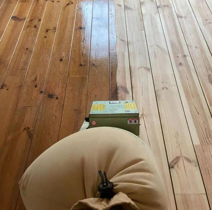 Parketvloer Houten Vloer Schuren | Vanaf €21,- per m2 ALL-IN, Diensten en Vakmensen, Vloerleggers en Parketteurs, Houten vloeren