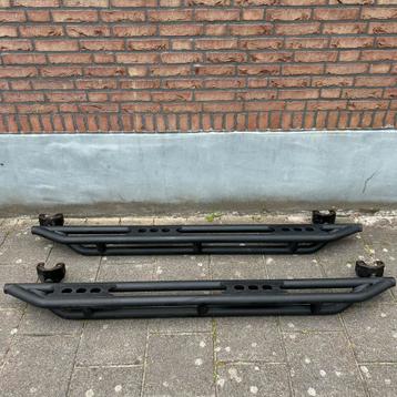 SideSteps Treeplanken Jeep Wrangler JK.Unlim./5deurs ‘07-‘18 beschikbaar voor biedingen