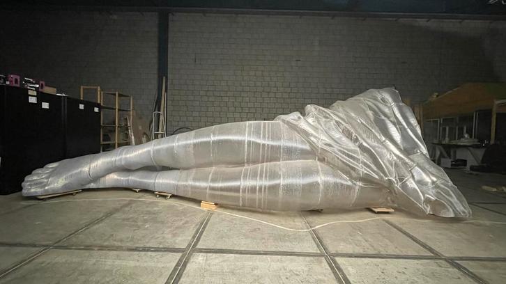 Thekla Reuten Benen - Recycled Plastic Kunst, Antiek en Kunst, Kunst | Beelden en Houtsnijwerken, Ophalen