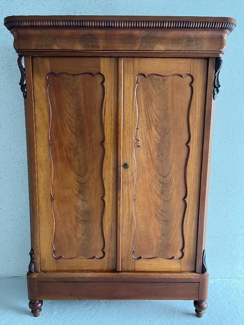 Mahonie biedermeier meidenkast kleding linnen leg buffet ser, Antiek en Kunst, Antiek | Meubels | Kasten, Ophalen